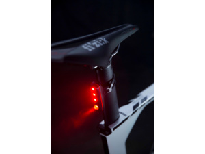 Zadní blikačka KNOG Blinder Road R70